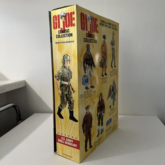 GI Joe Classic Collection U.S. Army Drill Sergeant Limited Edition - NIB - Picture 5 of 8